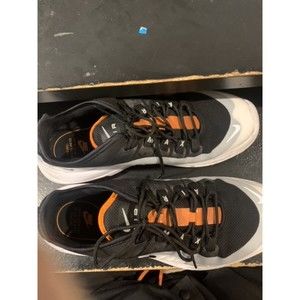 Nike Air Max Axis Black, White Magma